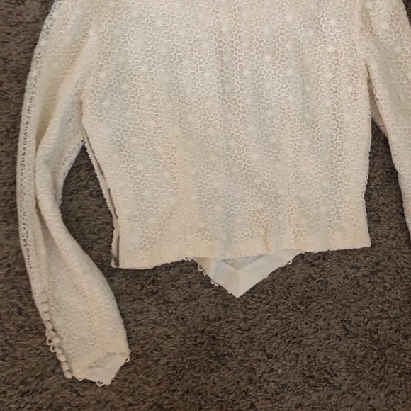 Vintage lace top - Picture 4 of 9